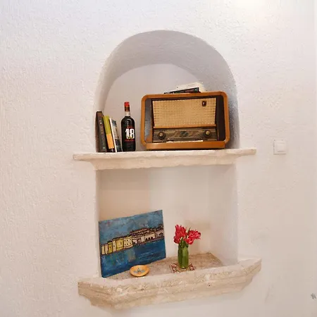 Mila Apartman
